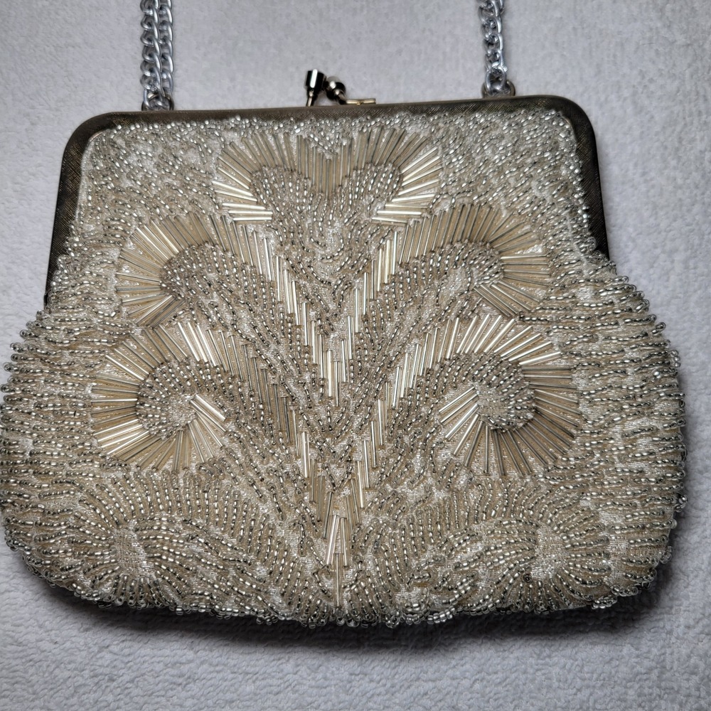La Regale Vintage 1960s Beaded Evening Bag Silver Art Deco Kiss Lock Clutch